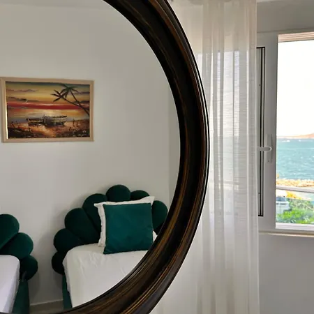 Bella Vista Hotel 4*