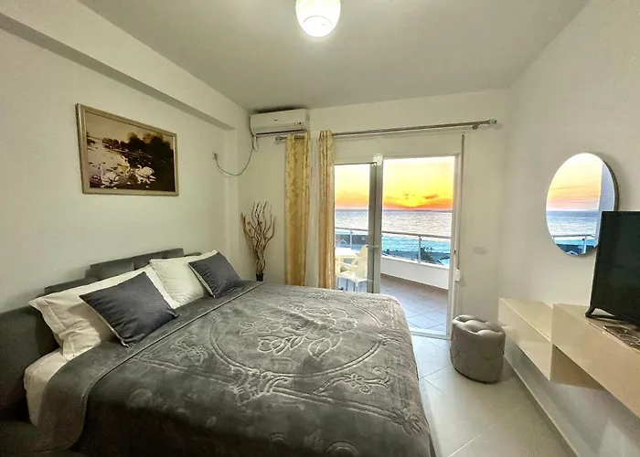 Bella Vista Hotel 4*
