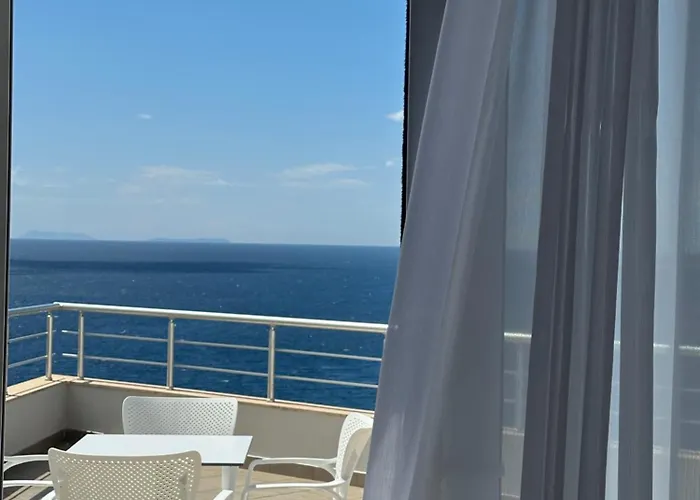Bella Vista 4*